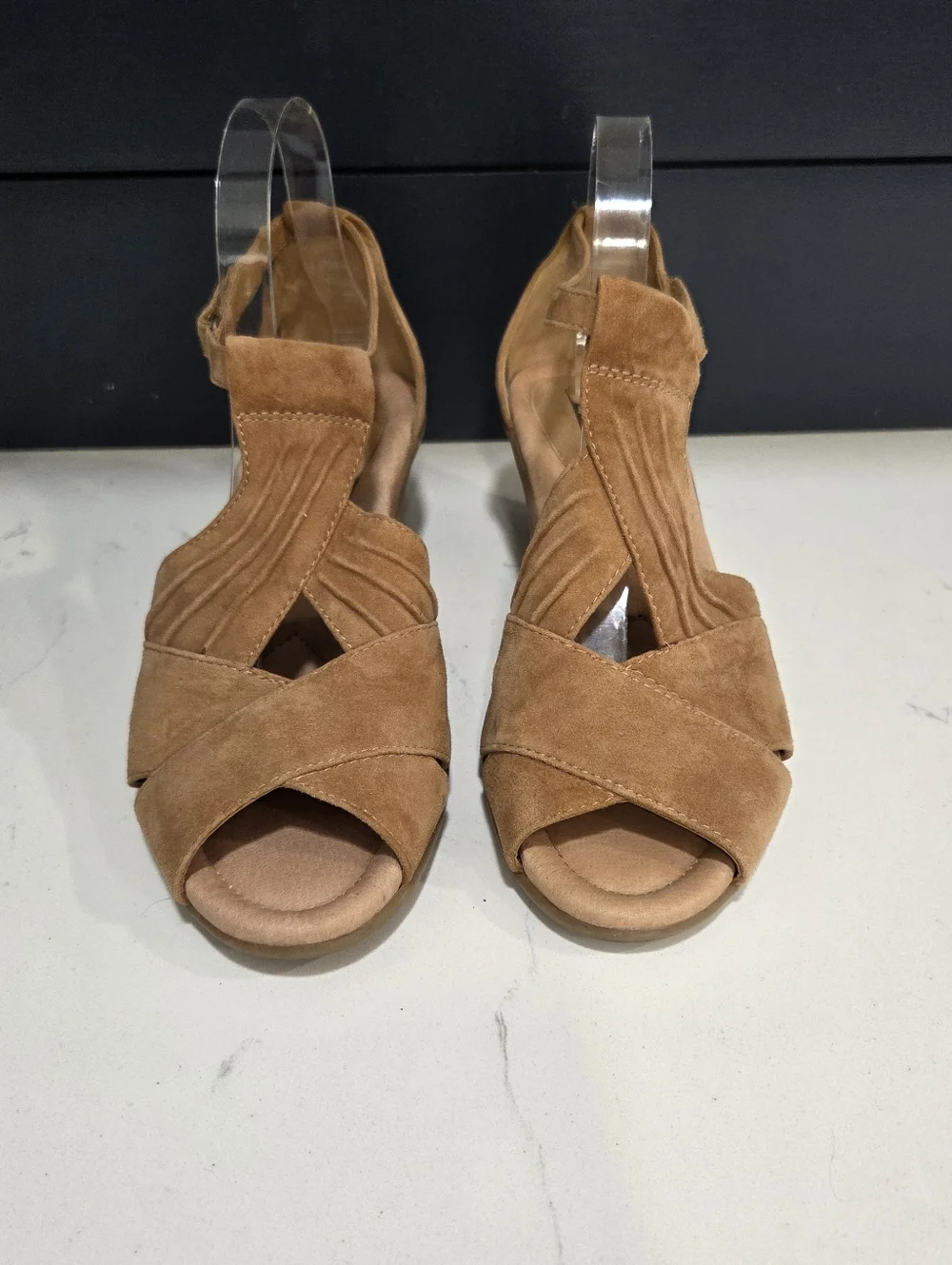 Earth Suede Wedge Sandals Women’s Tan Comfort Shoes Open Toe Slingback Size 10